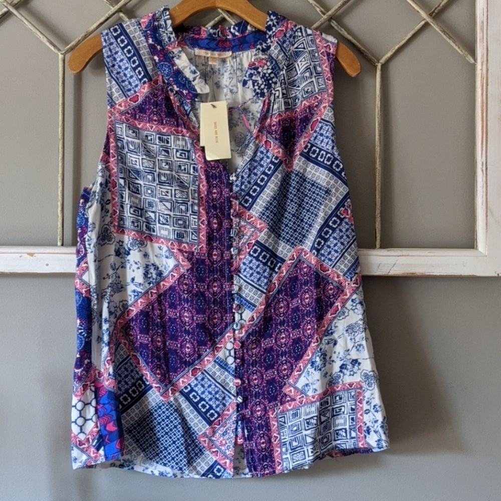 Skies are Blue sleeveless top from Stitch Fix NWT